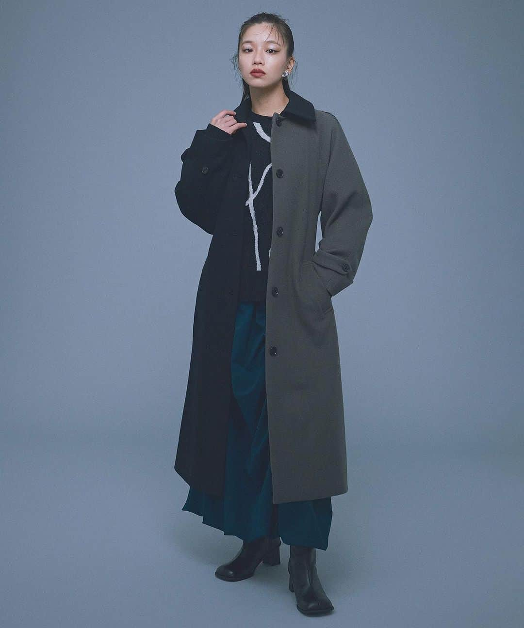 united tokyoさんのインスタグラム写真 - (united tokyoInstagram)「UNITED TOKYO | 2023 WINTER OUTER LOOK  2wayステンコート 28,600yen  アートスペルジャガードニット 12,100yen  ドロストバルーンスカート 22,000yen  ラウンドトゥレザーブーツ 24,200yen  #unitedtokyo  #ユナイテッドトウキョウ #2023aw #winterlook」11月11日 11時52分 - united_tokyo