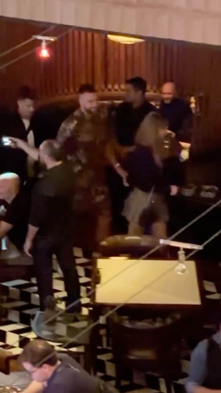 People Magazineのインスタグラム：「Taylor Swift and Travis Kelce were spotted holding hands in Argentina! 🩵 Tap the link in bio for more on their date night.」