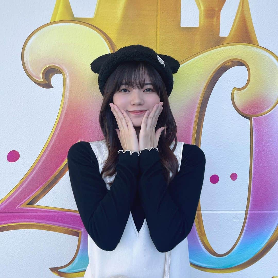 木下綾菜さんのインスタグラム写真 - (木下綾菜Instagram)「Disney Land🐭♡ 彩乃ちゃんと。 . 楽しかった〜 もうまた行きたい〜 出会って3ヶ月とは思えません。 これからもどうぞよろしくね🤞🏻 . こちらからは 可愛いアヤノハマウラを お届けします。 . #disney #disneyland #ディズニーランド」11月11日 12時40分 - kinoshita_ayana