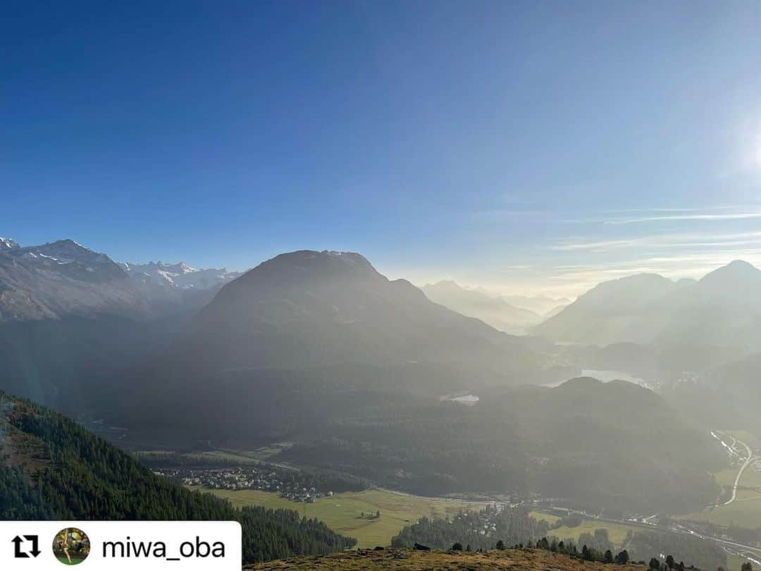 朝日放送「朝だ！生です旅サラダ」さんのインスタグラム写真 - (朝日放送「朝だ！生です旅サラダ」Instagram)「#Repost @miwa_oba with @use.repost ・・・ 旅サラダありがとうございました！ 今週はサン・モリッツでしたー 世界遺産のベルニナ・エクスプレスは車窓からの景色がほんっとに綺麗でした！ セガンティーニ美術館も素晴らしい絵がたくさんあって、初めて絵を見て涙が出そうになりました ぜひ実際に見に行ってほしいです！！  そして来週はついにクライミングシーンもあります！お楽しみにー！  @tabisalad  スタジオ衣装 @verofonna」11月11日 13時13分 - tabisalad