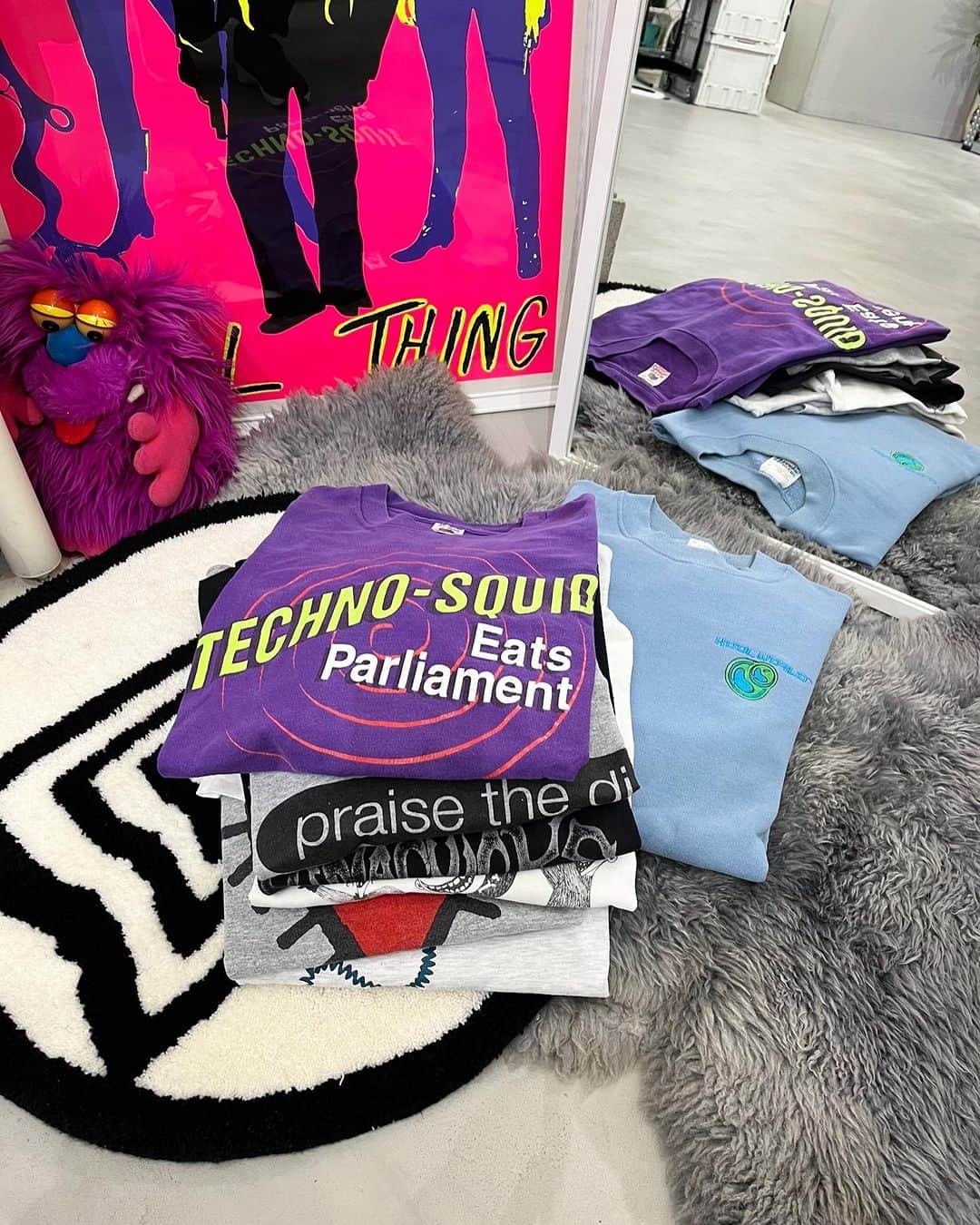 のインスタグラム：「NEW ARRIVAL🔥  #jammru#jammru_tee #大阪古着屋#心斎橋古着屋#usedmix #vintagetshirt #vintagetee #vintagebandtee #osaka  #fashion  #streetstyle  #streetfashion  #vtg  #vintage  #used  #usedclothing  #古着 #古着屋 #ファッション #70s #80s #90s」