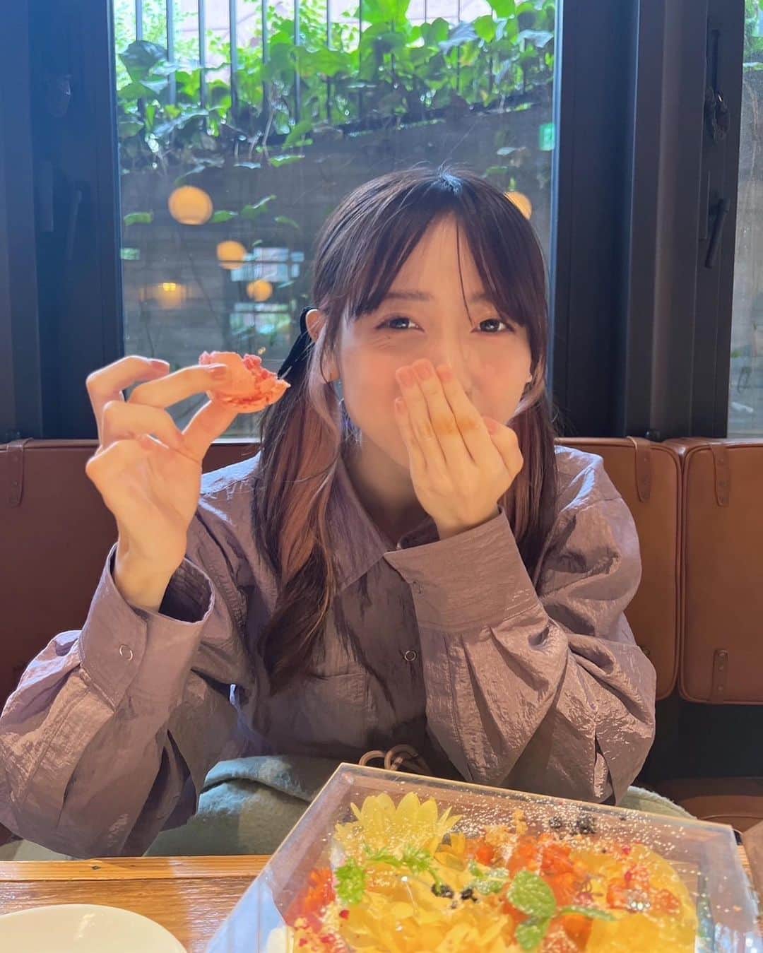 来栖りんさんのインスタグラム写真 - (来栖りんInstagram)「今日もお母さんに美味しいご飯つれていってもらった🎂」11月11日 13時56分 - ringring_rin