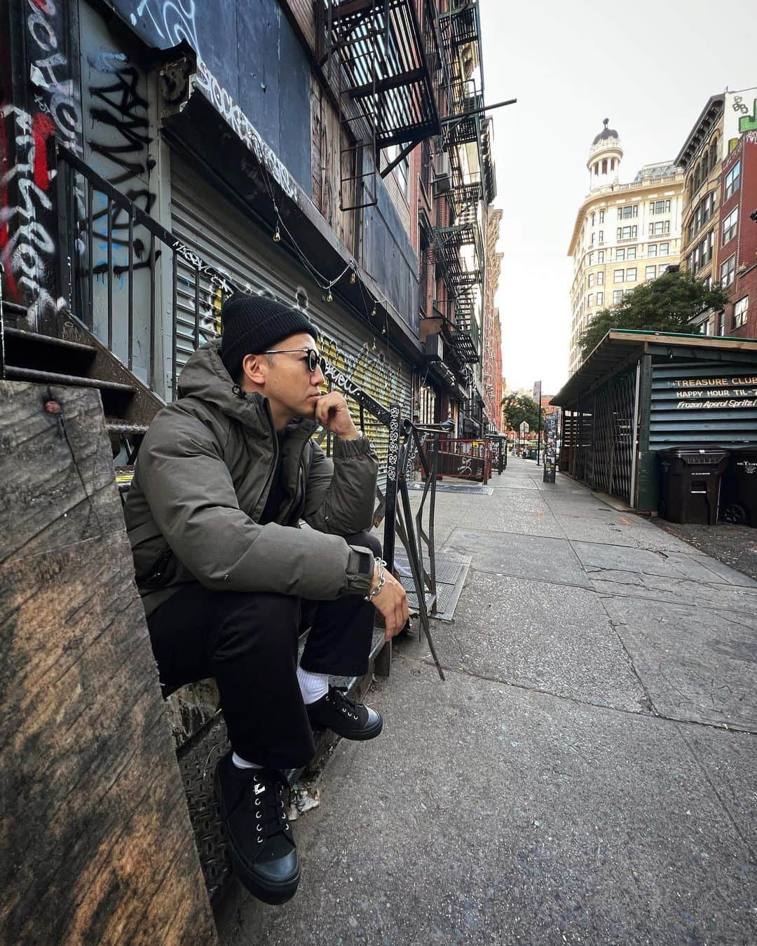 綾部祐二さんのインスタグラム写真 - (綾部祐二Instagram)「Getting chilly in New York 🍂🥶🗽」11月11日 14時16分 - yujiayabe