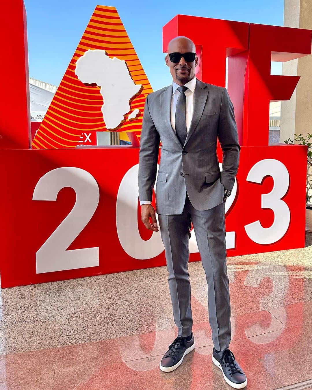 ボリス・コジョーのインスタグラム：「Pleased to speak at #CANEX at #IATF2023 and connect with talented creative innovators working hard to expand opportunities in African creative and cultural industries. Thank you to my friend President Oramah and @afreximbankofficial for having me.」