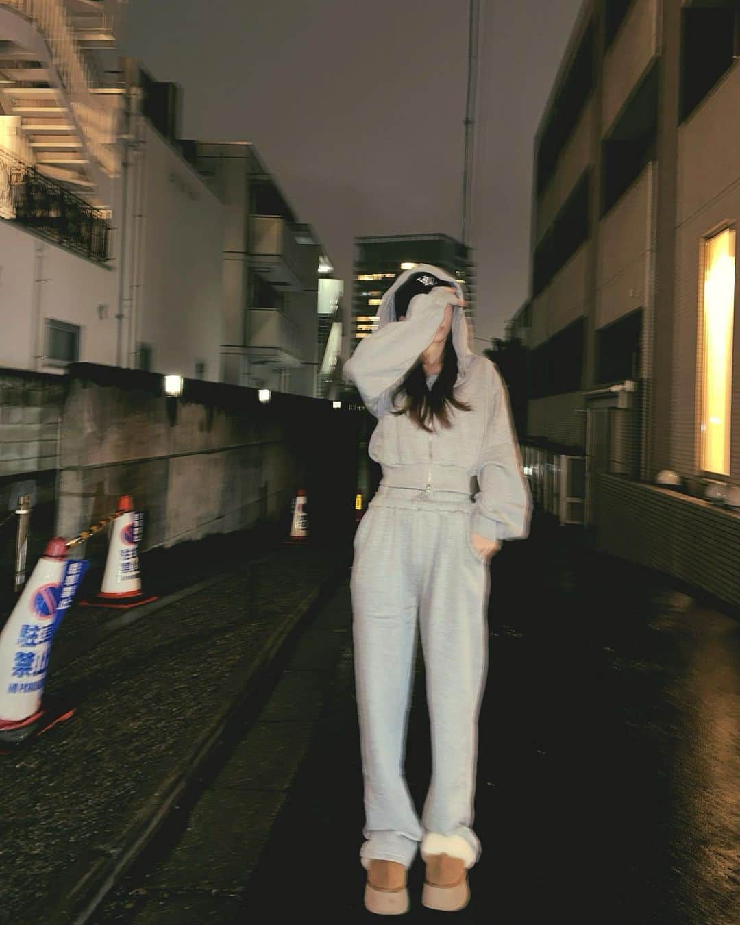 ダレノガレ明美のインスタグラム：「サウナ行く時の格好です✌️ 楽👍」