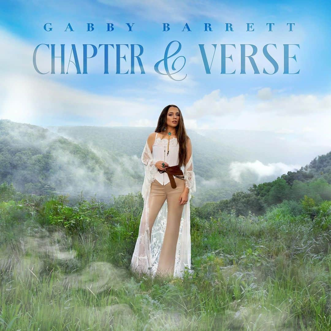 ギャビー・バレットのインスタグラム：「CHAPTER & VERSE COVER REVEAL 🤍 I’m so excited to share this project with y’all on 2.2.24 ✨  It’s been such a special experience not only writing these songs, but also co-producing them with @rosscopperman.  Hope y’all are loving the newest release from the album, “Growin’ Up Raising You”! 💚  Pants - @aliceandolivia Corset- @christopherjohnrogers Lace duster- @mucheetmuchette Belt- @freepeople Boot- @vicenza_ Etc- @honeylove Jewelry- @rubyblujewelry @hannahmaedlevy Hat-  @wyeth_usa」