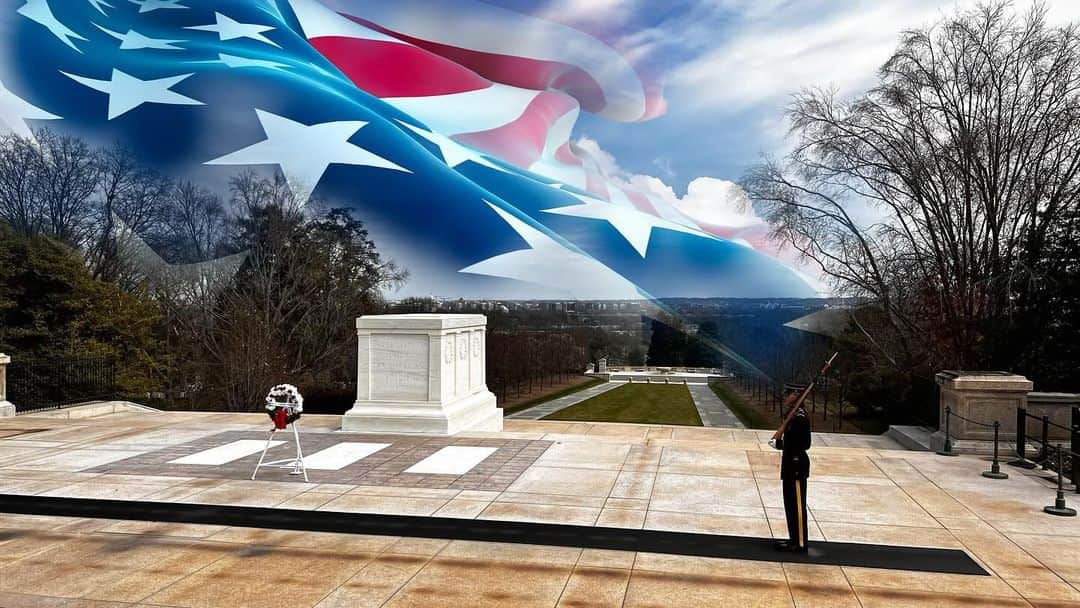 キャリー・アンダーウッドのインスタグラム：「Thank you to all the courageous heroes that protected our country and continue to keep us safe. #VeteransDay 🇺🇸」