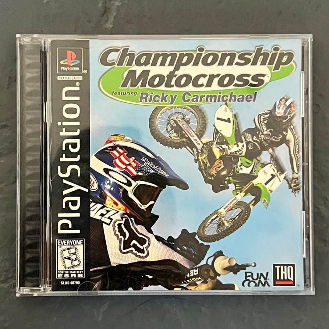 Racer X Onlineさんのインスタグラム写真 - (Racer X OnlineInstagram)「For all you late 90s gamers 👀 Some PlayStation 1️⃣ games from the turn of the millennium. Which was your favorite to play⁉️ #RetroGamer #RXgaming」11月12日 2時27分 - racerxonline