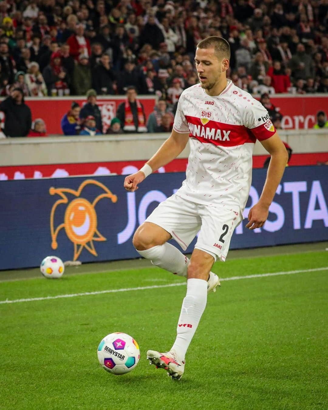 ヴァルデマール・アントンのインスタグラム：「Forza VfB ! #wowa⛰」