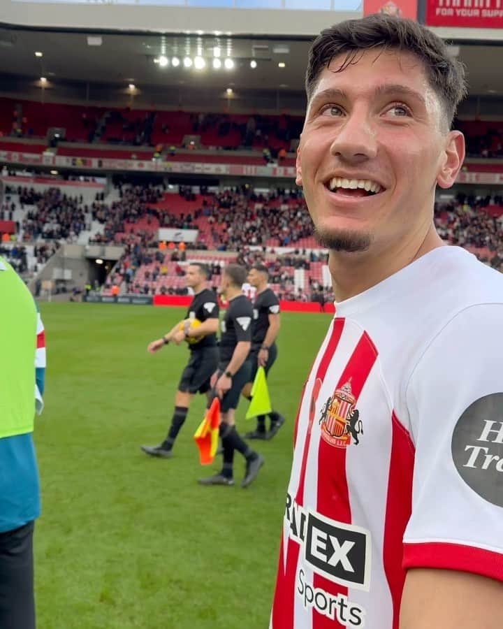 サンダーランドAFCのインスタグラム：「Pure emotion 🥰  #SAFC #SUNBIR」