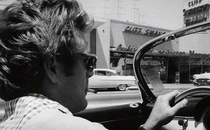 オリバーピープルズさんのインスタグラム写真 - (オリバーピープルズInstagram)「#JamesDean drives down Ventura Blvd in his Porsche 356 Super Speedster, 1955. #OPInspiration⁠ Photo: Sanford Roth」11月12日 3時03分 - oliverpeoples