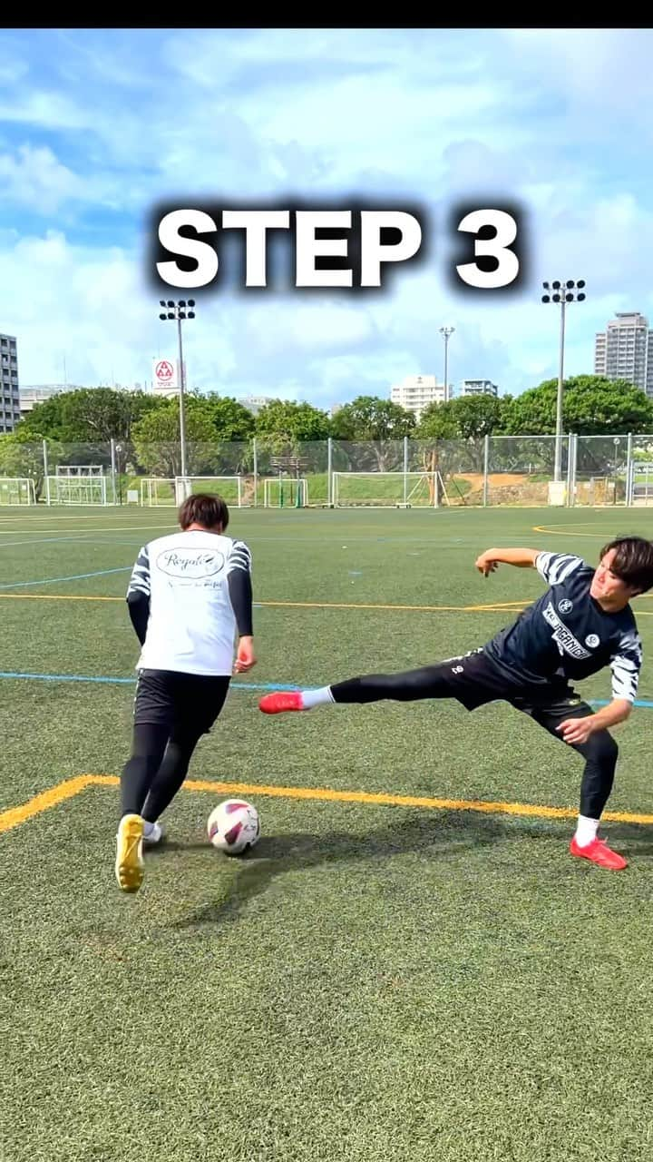 koheiのインスタグラム：「どのスキルが得意ですか？😆 What skills are you good at?🤔  #soccer #football #skills #サッカー #ドリブル#レガテドリブル塾 #REGATEドリブル塾 #ドリブル塾」