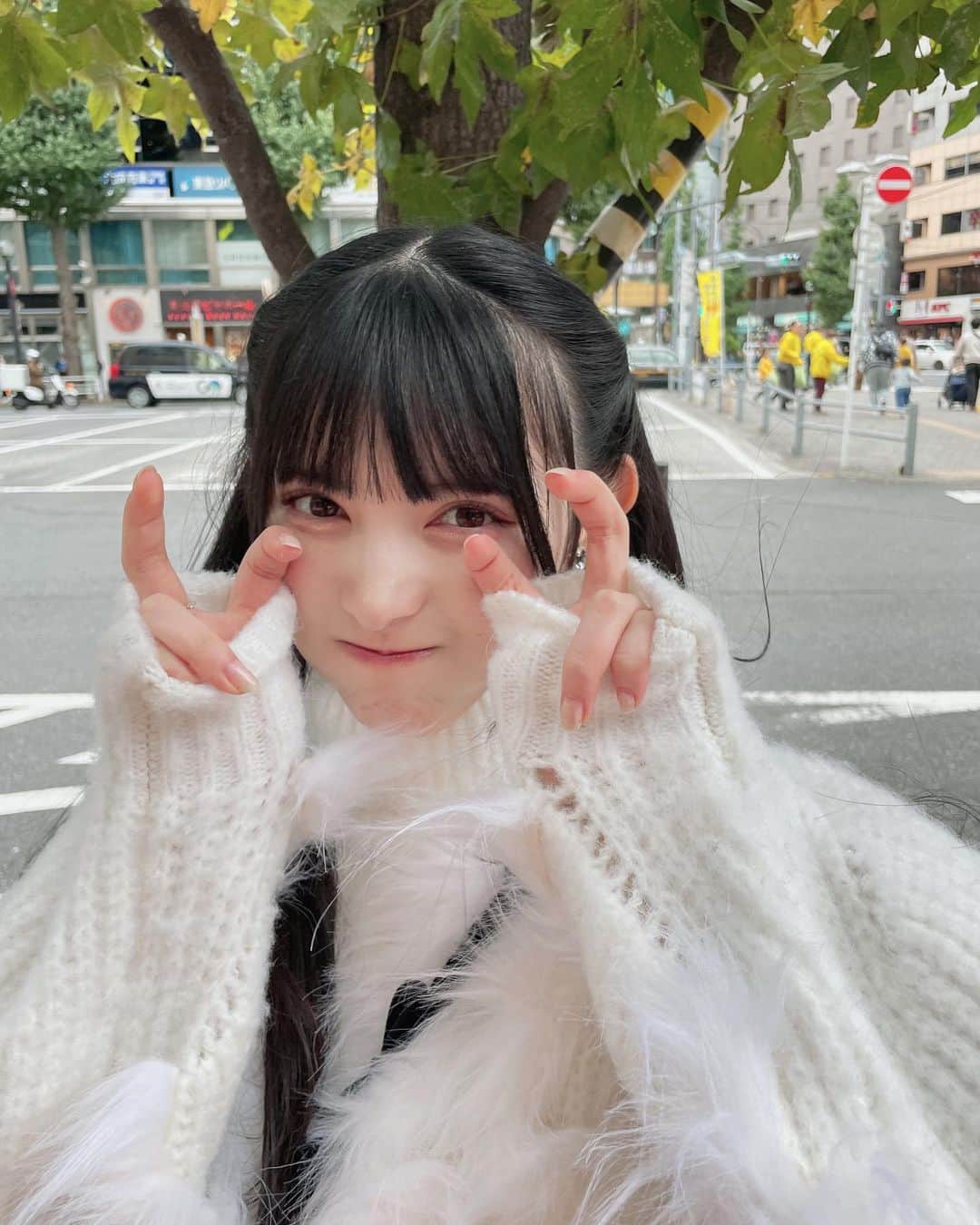 菅田愛貴さんのインスタグラム写真 - (菅田愛貴Instagram)「冬はずっとふわもこ🐑  #菅田愛貴 #ポッキーの日」11月11日 18時39分 - akisudaofficial