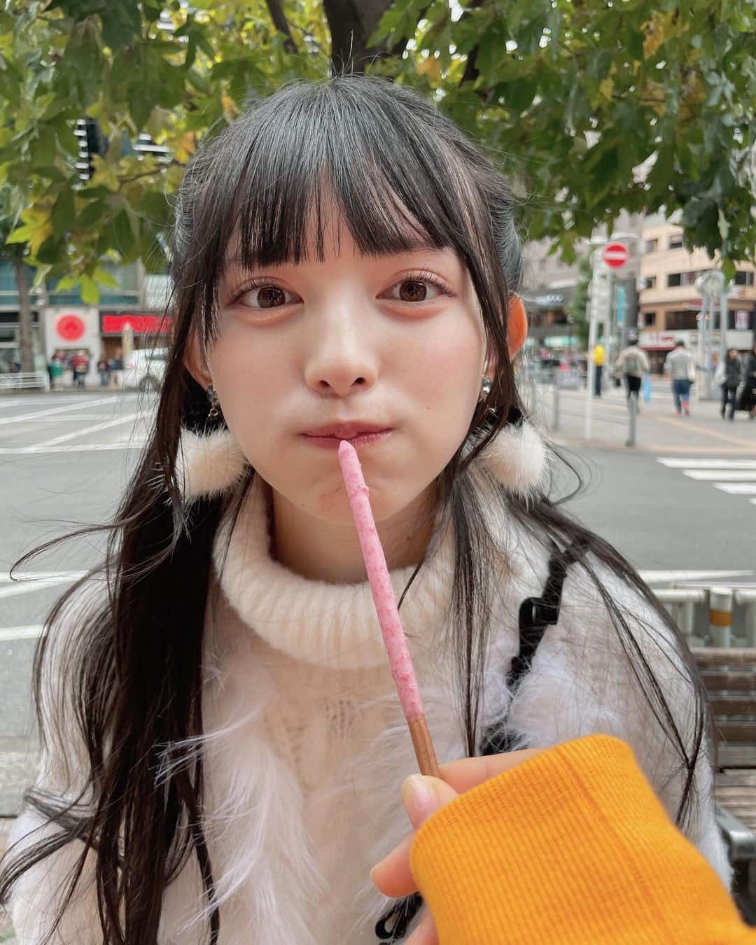 菅田愛貴さんのインスタグラム写真 - (菅田愛貴Instagram)「冬はずっとふわもこ🐑  #菅田愛貴 #ポッキーの日」11月11日 18時39分 - akisudaofficial