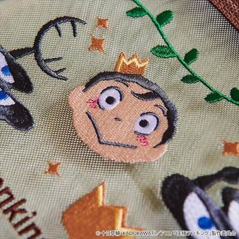 ヴィレッジヴァンガードオンラインストアのインスタグラム：「.👑  #王様ランキング  ・刺繍メッシュポーチ ・ファブリック缶バッジセット ・カラトリーセット ・キャンバスブックカバー  耳が聞こえない、非力な王子・ボッジ。 王族の長男でありながら、周りからは王の器でないと噂されていた。  【王様ランキング】から かわいすぎるアイテムたちをご紹介。 ぜひみてってね～！👑✨  #王様ランキンググッズ #インテリア #文房具 #生活雑貨 #かわいい雑貨 #おもしろ雑貨 #ヴィレヴァン #ヴィレヴァンオンライン #ヴィレッジヴァンガード」