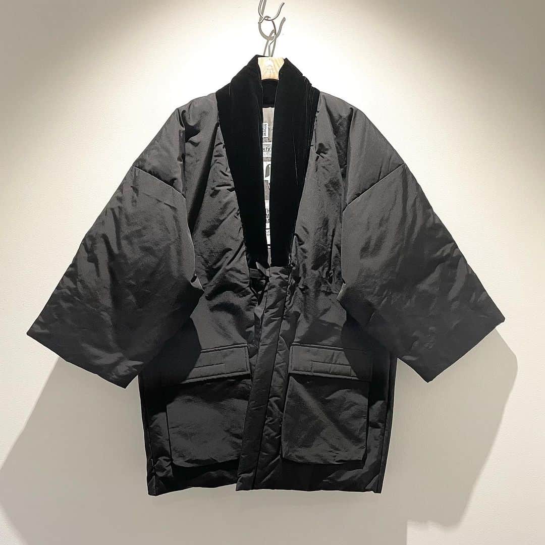 のインスタグラム：「＜THIS IS MADE IN JAPAN × BEAMS JAPAN ＞  【新入荷】 ●別注 どてら ダウンジャケット 23FW Item No.56-19-0013 ¥47,300-(inc.tax） Size.2,3,4  ※商品についてのお問い合わせは DM、又はお電話にて承っております。  お問い合わせ電話番号　 BEAMS JAPAN 1F ☎︎ 03-5368-7314  ーーーーーーーーーーーーーーーーーーーーーー  #beams  #beamsjapan  #beamsjapan1st  #ビームス #ビームスジャパン #日本製 #madeinjapan #日本の銘品」