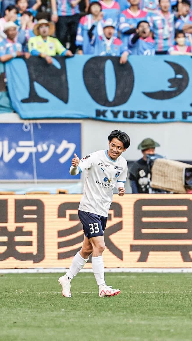のインスタグラム：「近藤友喜がピッチを切り裂く⚡  試合終了間際の89分 #近藤友喜 が右サイドから切り込んでペナルティエリアへ侵入。そのまま右アウトサイドで勝利を決定づける3点目🔥 #U22日本代表 活動前にチームで結果を残した！  tomoki_321  #yokohamafc  #横浜FC  #Jリーグ  #JLEAGUE  #HAMABLUE   🎫11/25湘南戦チケット一般販売中！」
