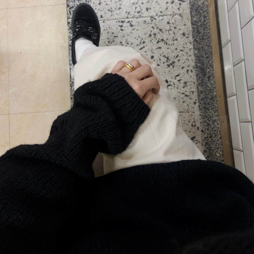 きのこのインスタグラム：「🎄🍚🍃  急に寒くなったね。 ご飯もより美味しい季節。 お洋服はもっと、たのしい季節🌨」