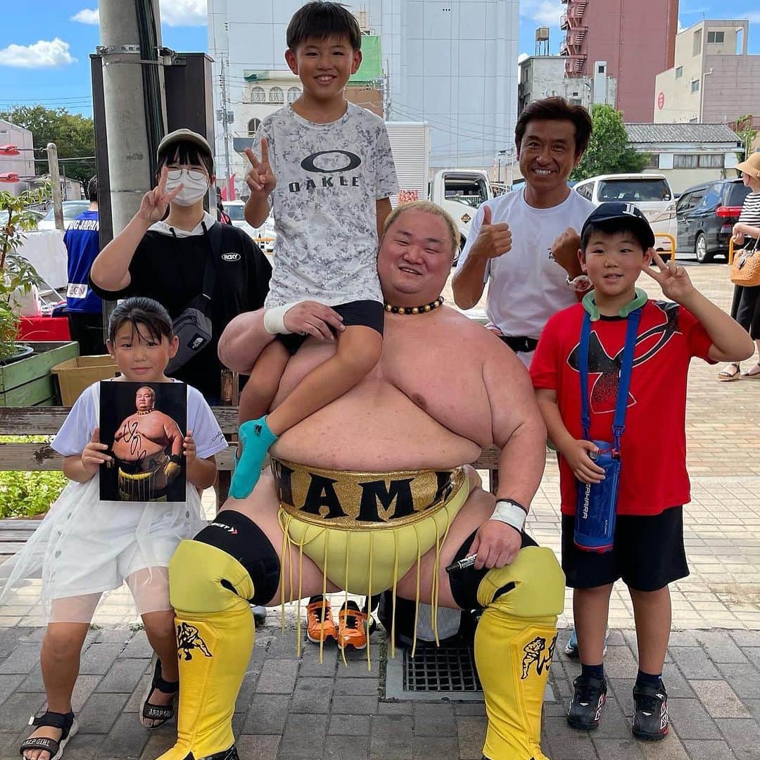 のインスタグラム：「前橋【どすこいうどん浜ちゃん】に御来店頂き有り難うございました！ 11/12(日)は！  昼11:30〜14:00 のみの営業です！ (うどんがなくなり次第終了)  宜しくお願い致します🤲  #浜亮太  #前橋  #どすこいうどん浜ちゃん  #手打ちうどん」