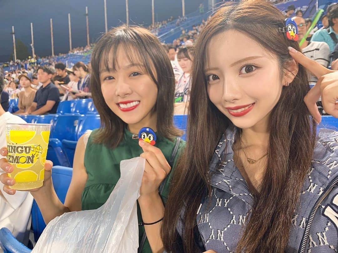 山下みちるさんのインスタグラム写真 - (山下みちるInstagram)「・ 今シーズンも終わったので思い出投稿♥️  かわいいつば九郎グッズたち🫶🏻 お姉ちゃん来季もたくさん観戦しようね🤝🏻‪‪❤︎‬ ・  #野球 #プロ野球  #神宮球場 #野球観戦 #ヤクルトスワローズ  #つば九郎 #swallows #baseball  #ootd #japan #instagood」11月11日 20時40分 - hello_chiruchiru
