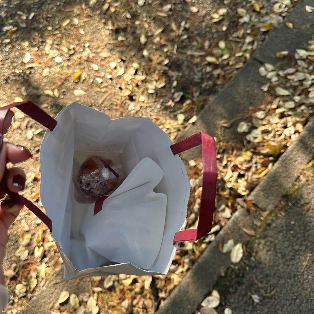 mizukiのインスタグラム：「🍂➕🥐　🫶」