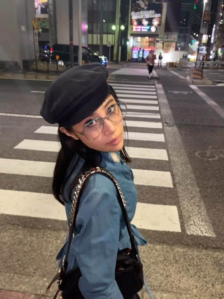 Juriのインスタグラム：「地味ハロウィン👻 ジャケットは @marcjacobs ビンテージ」