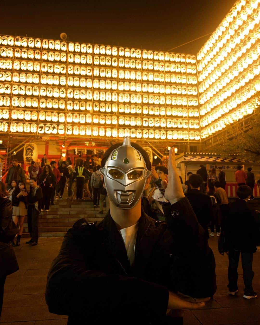 片岡千之助さんのインスタグラム写真 - (片岡千之助Instagram)「一の酉へ 人生初の酉の市 新宿って面白いですね」11月11日 21時34分 - sennosuke.official