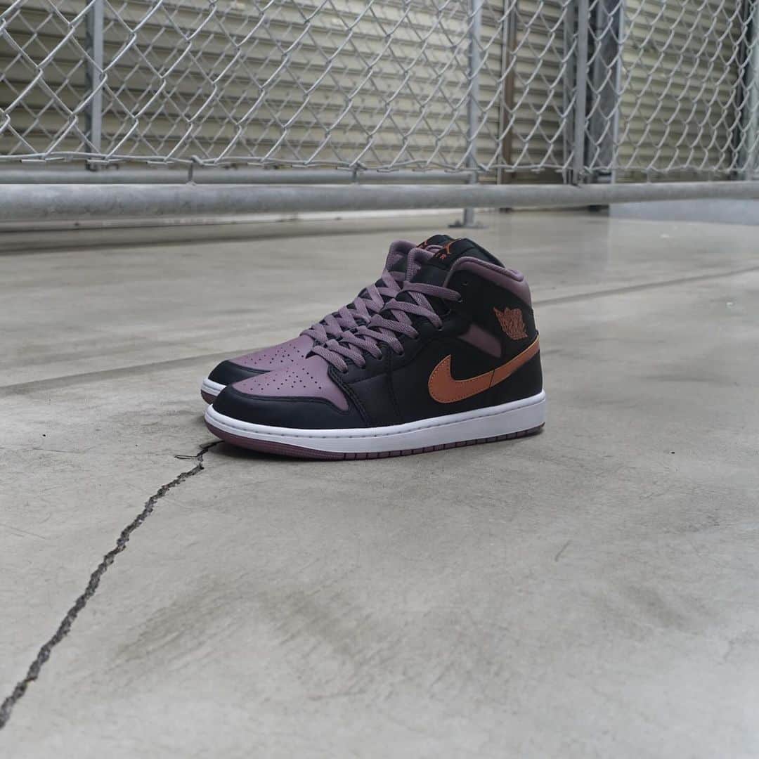 ミタスニーカーズのインスタグラム：「JORDAN BRAND AIR JORDAN 1 MID SE "MICHAEL JORDAN"」