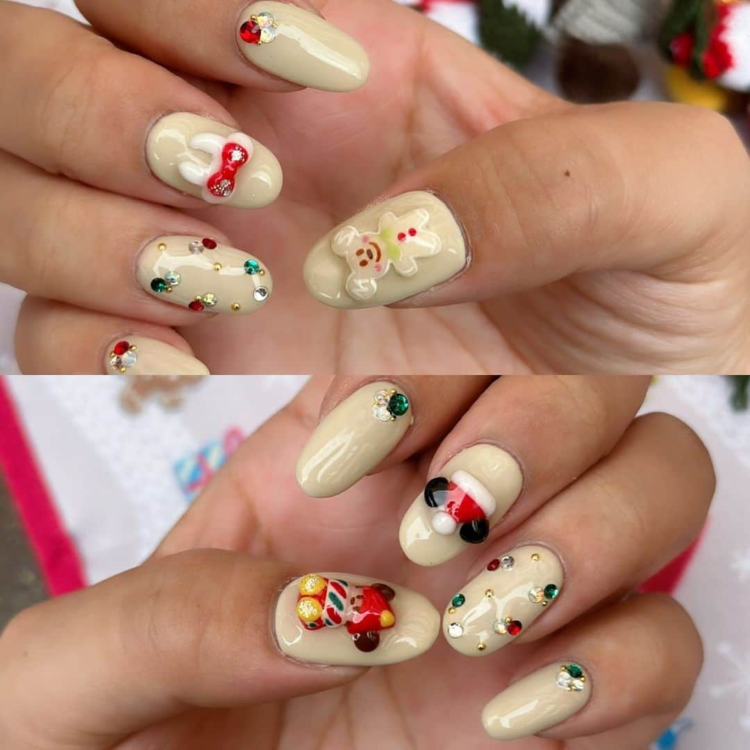 ルナさんのインスタグラム写真 - (ルナInstagram)「リルリンリンネイル💅 念願の〜っ🌲❤️❤️  めっちゃ可愛くてお気に入り😘 一カ月で外しちゃうのがもったいないよう🥲  ┈┈┈┈┈┈┈┈┈♡ #リルリンリン #リルリンリンネイル #ディズニーネイル #ディズニーネイルデザイン #ミッキーネイル #クリスマスネイル #クリスマスネイルデザイン #ディズニークリスマス2023 #ディズニークリスマス #christmasnail #disneynail #disneynails #disneychristmas #tokyydisneyresort」11月11日 22時15分 - runakumaa