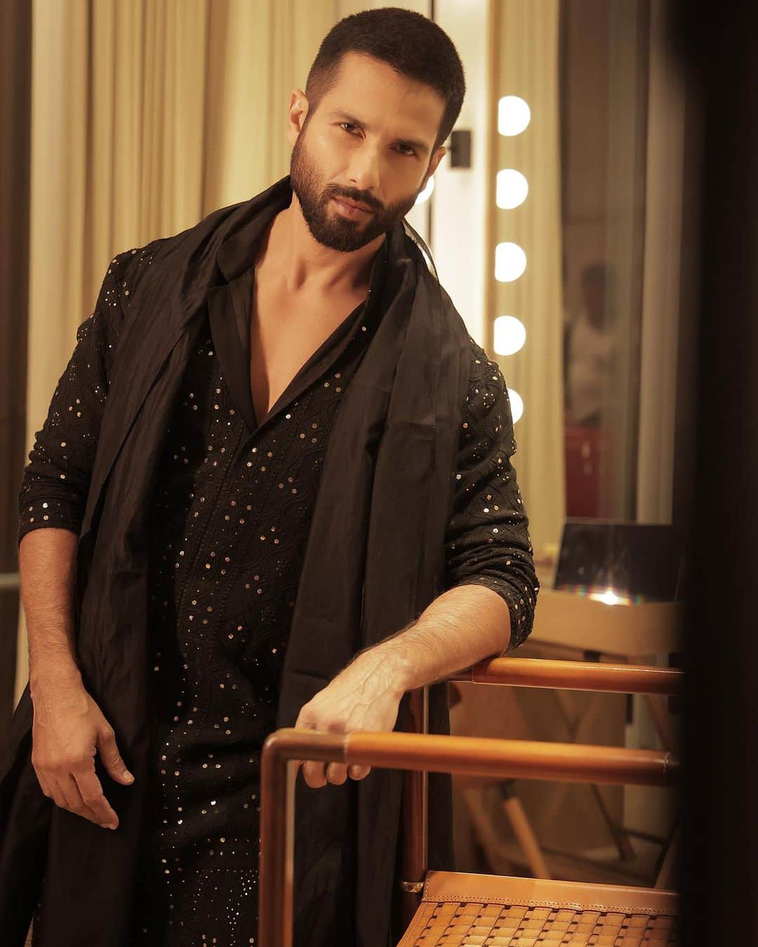 シャーヒド・カプールさんのインスタグラム写真 - (シャーヒド・カプールInstagram)「Mauja Hi Mauja 💥💯」11月11日 22時32分 - shahidkapoor