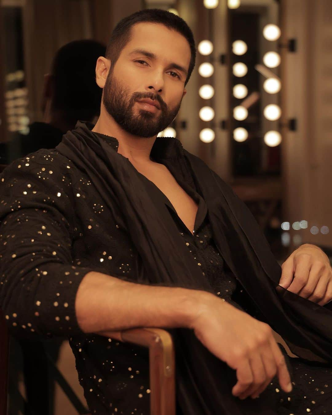 シャーヒド・カプールさんのインスタグラム写真 - (シャーヒド・カプールInstagram)「Mauja Hi Mauja 💥💯」11月11日 22時32分 - shahidkapoor