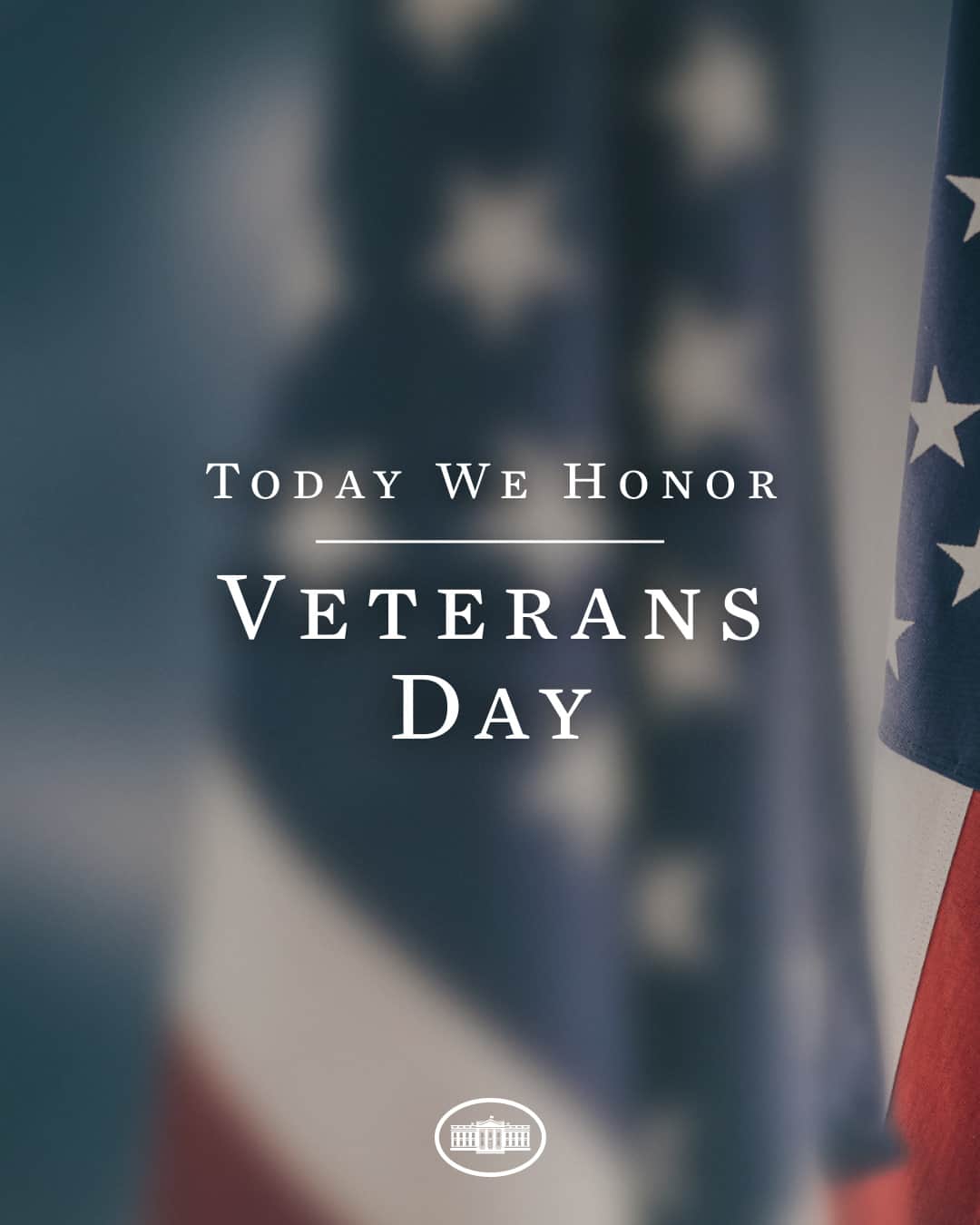 The White Houseのインスタグラム：「On Veterans Day, the Biden-Harris Administration honors the generations of women and men who have defended the values that make us strong so America can stand as a citadel of liberty, a beacon of freedom, and a wellspring of possibilities.」