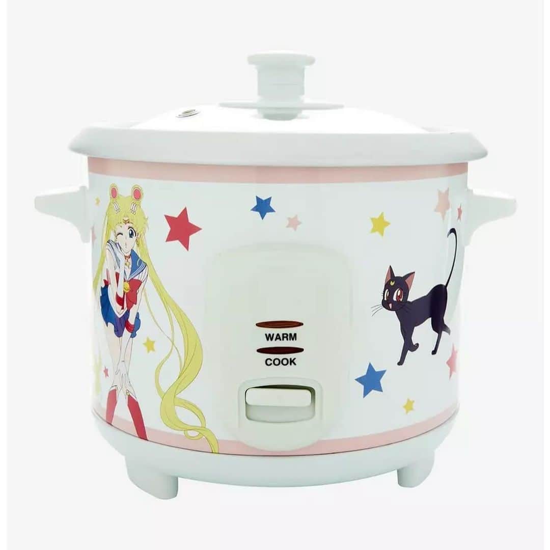 Sailor Moonのインスタグラム：「✨🌙 Another Sailor Moon rice cooker from @boxlunchgifts ! They really make everything Sailor Moon! 🌙✨  #sailormoon #セーラームーン #ricecooker」