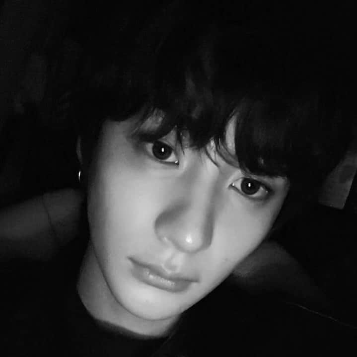 のインスタグラム：「good night ;p  #RIIZE #라이즈  #ANTON #앤톤  #RISEandREALIZE」