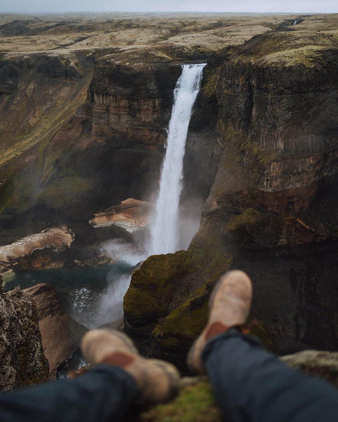 PolarProのインスタグラム：「It’s the weekend… get out there, kick your feet up, and marvel in your surroundings.  📷 @jonnyroams」