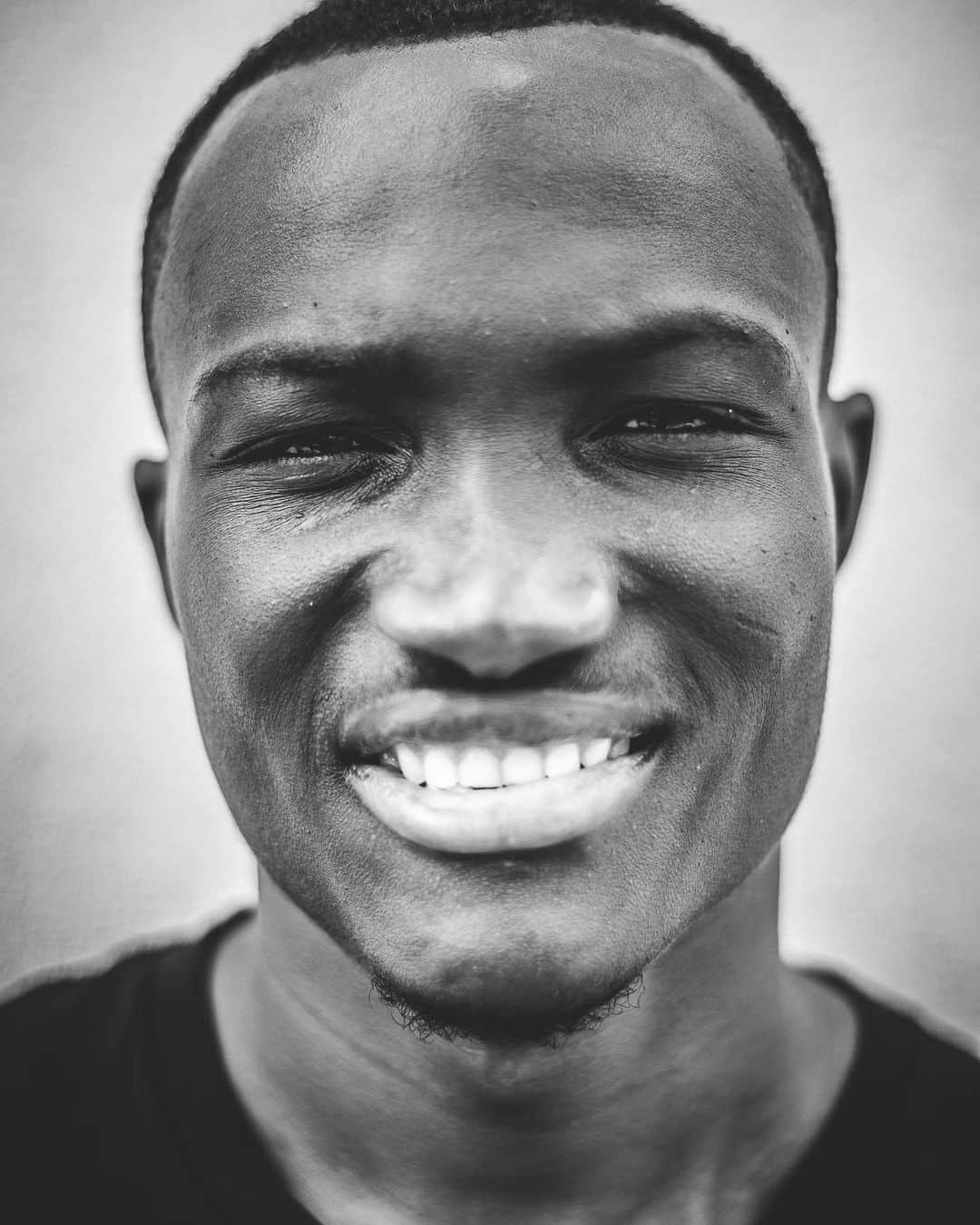 レバンテUDのインスタグラム：「En nombre del #LevanteUD, queremos expresar nuestras más sinceras condolencias por el fallecimiento de nuestro ex jugador, Raphael Dwamena.  Nuestros pensamientos están con su familia y seres queridos en este difícil momento. Su legado en nuestro club perdurará siempre.  DEP 🙏🏻」