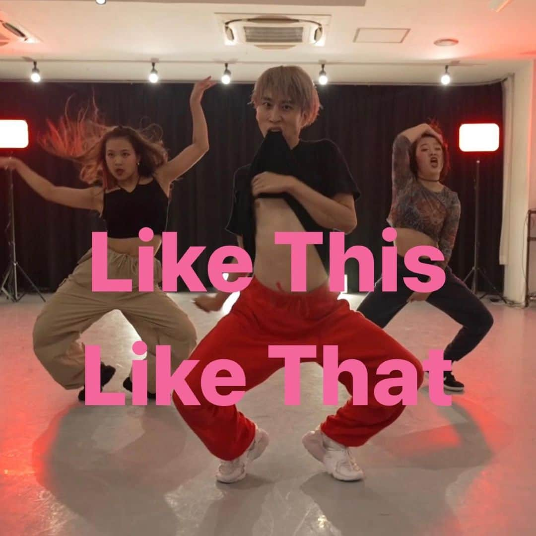 avecooさんのインスタグラム写真 - (avecooInstagram)「♪music♪ #lilethislikethat @offernissimofficial @meitalderazon   🔥Dancer🔥 @anju.124 @ashuri2006   #dance #jazzfunk #avecoo #choreographer #japan #tokyo #2枚目　#顔やばいw #avecoodancestudio」11月12日 0時29分 - avecoo