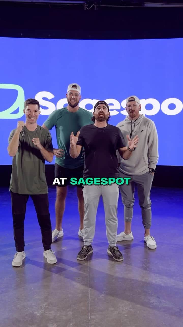 Dude Perfectのインスタグラム：「The Dude Perfect Club just launched in the Sagespot app and it’s SWEET! 🔥 Sagespot is a community-centered platform where you can hang out with your favorite creators. Download the app today and watch the Cowboys/Giants game with us on Sunday! 🤠」