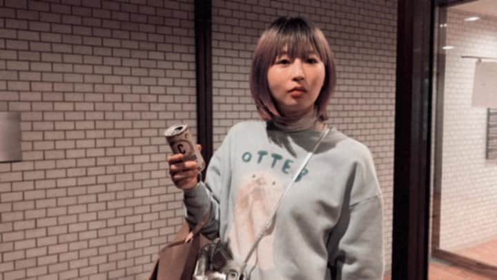 Awesome City Clubのインスタグラム：「コーンポタージュのコーン🌽 最後まで飲む方法知っている方、ぜひ教えてください🤝 ※動画内でマネージャーが喋っていることはたぶん...ガセ...🤫  #オーサムの日常」