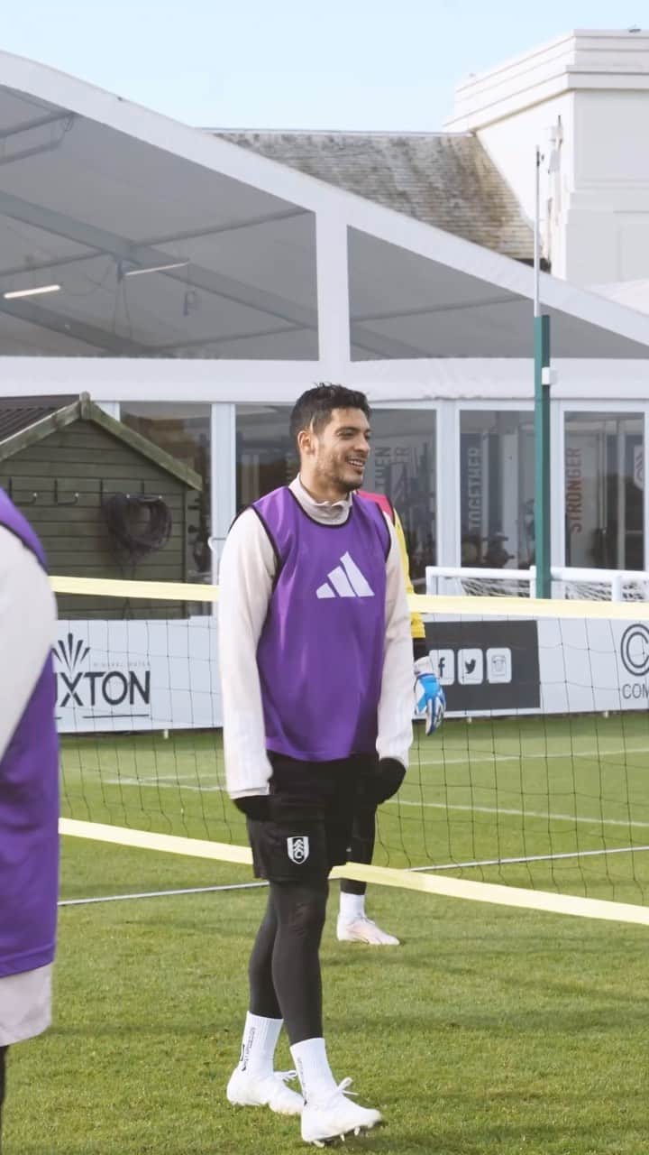 フラムFCのインスタグラム：「The 🚲 kick from Raúl and… Harrison! 👏」