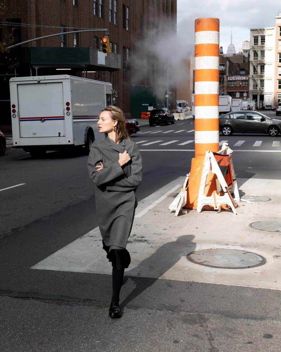 マヤ・ステッパーさんのインスタグラム写真 - (マヤ・ステッパーInstagram)「More from this shoot for @zara because I loved it so much. NYC on a frosty day. Shot by @mikkelgjensen styled by @ellymcgaw」11月12日 5時37分 - mayastepper