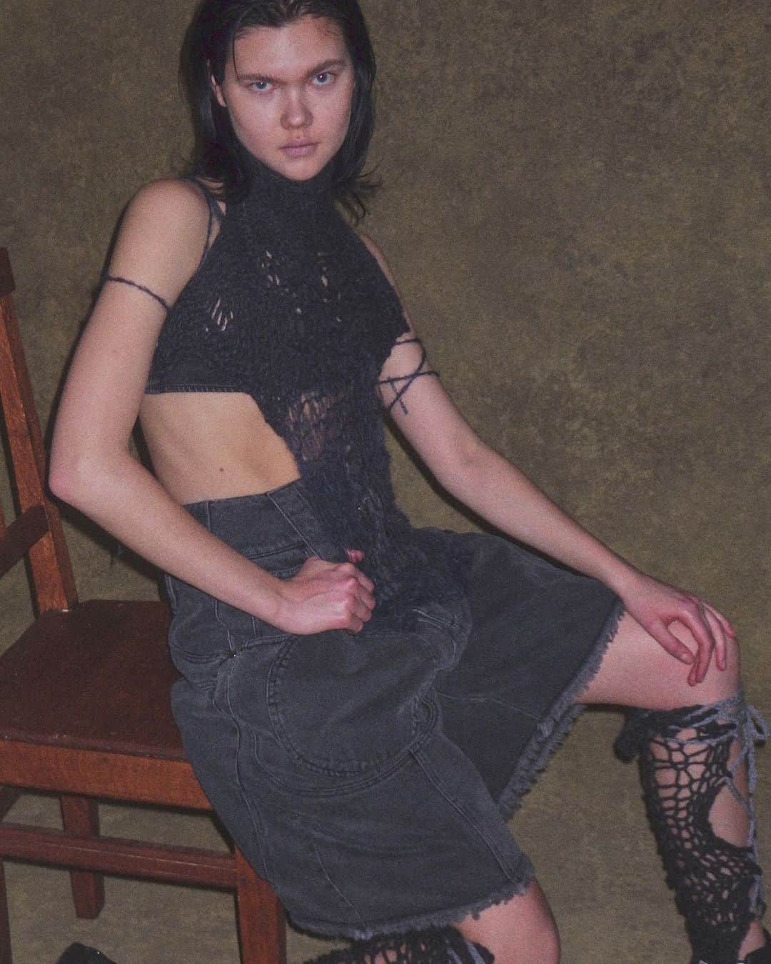 M.Y.O.Bのインスタグラム：「Tops , leg warmers  Collaboration wit @_merbeau_   Pants @cycle_by_myob」