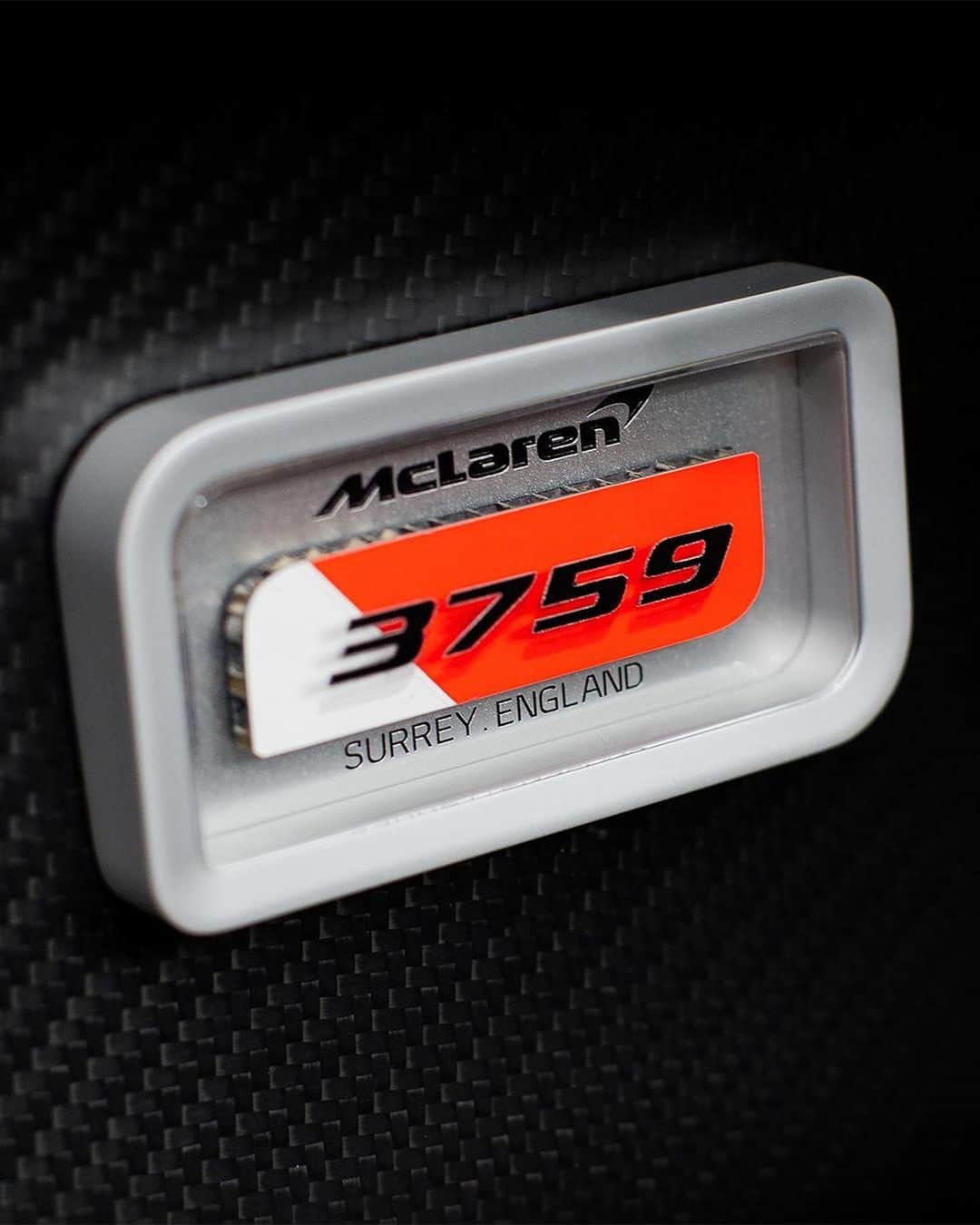 McLaren Automotiveさんのインスタグラム写真 - (McLaren AutomotiveInstagram)「Representing the pinnacle of painted livery advancements, the ‘3-7-59’ Theme for the 750S showcases the combined decades of experience of the McLaren Special Operations team: unparalleled, bespoke artwork adorns interior and exterior. Just 6 wear unique variations of the theme. #McLaren #McLaren750S #McLarenAuto #McLaren60」11月12日 7時56分 - mclarenauto