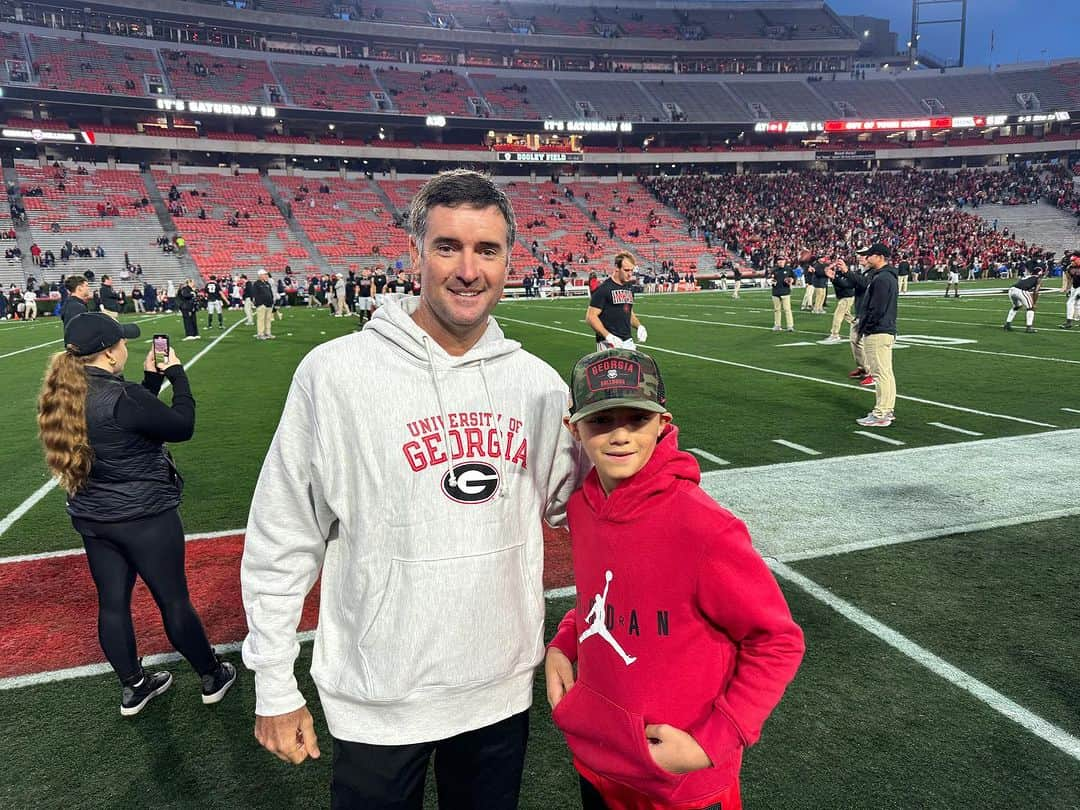 バッバ・ワトソンさんのインスタグラム写真 - (バッバ・ワトソンInstagram)「At the Georgia game with Caleb tonight and look who I ran into… Bill Goldberg he is a Legend! goldberg95」11月12日 8時01分 - bubbawatson