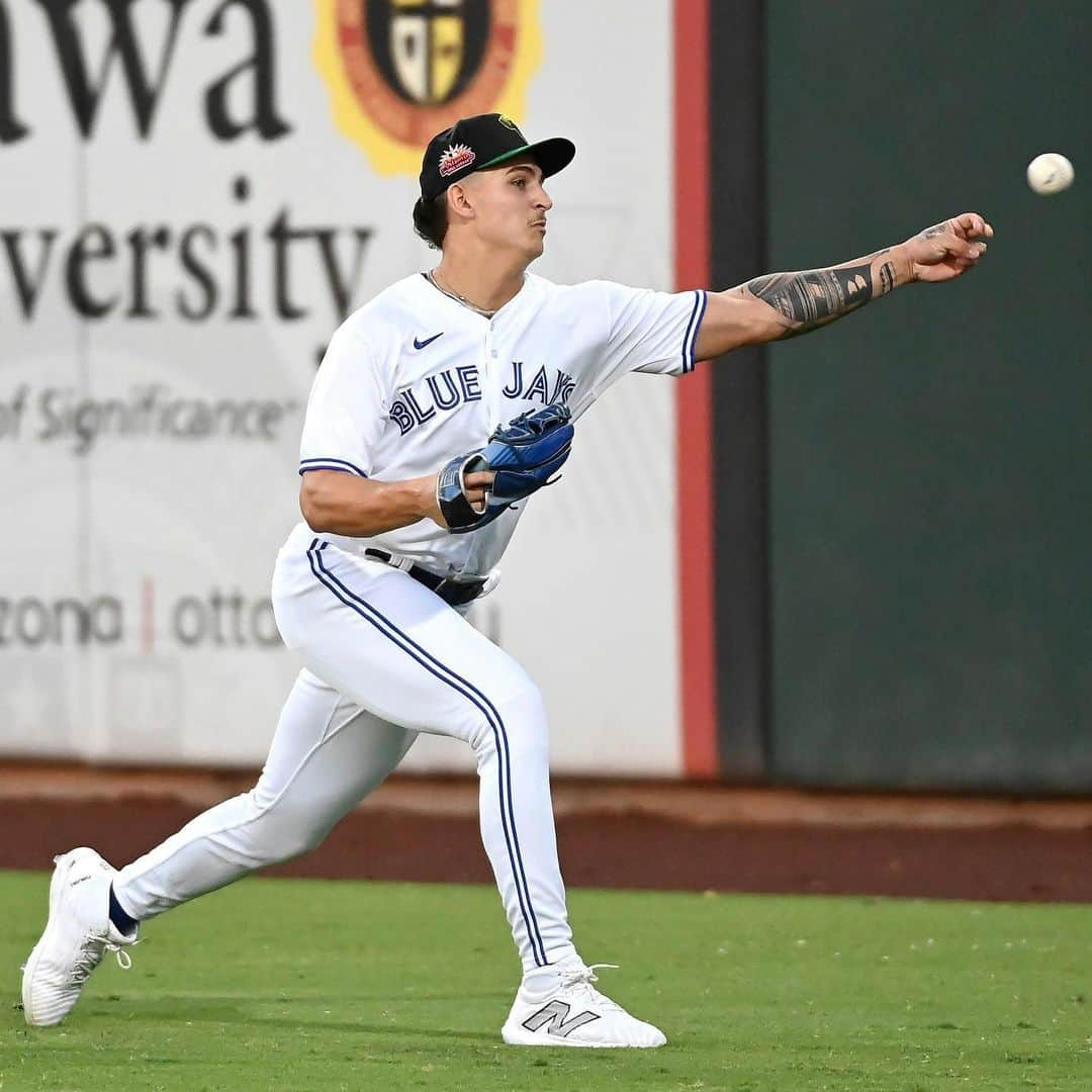 トロント・ブルージェイズさんのインスタグラム写真 - (トロント・ブルージェイズInstagram)「Congratulations to our Number One Prospect Ricky Tiedemann on being named the Arizona Fall League Pitcher of the Year! #AFL23」11月12日 9時46分 - bluejays