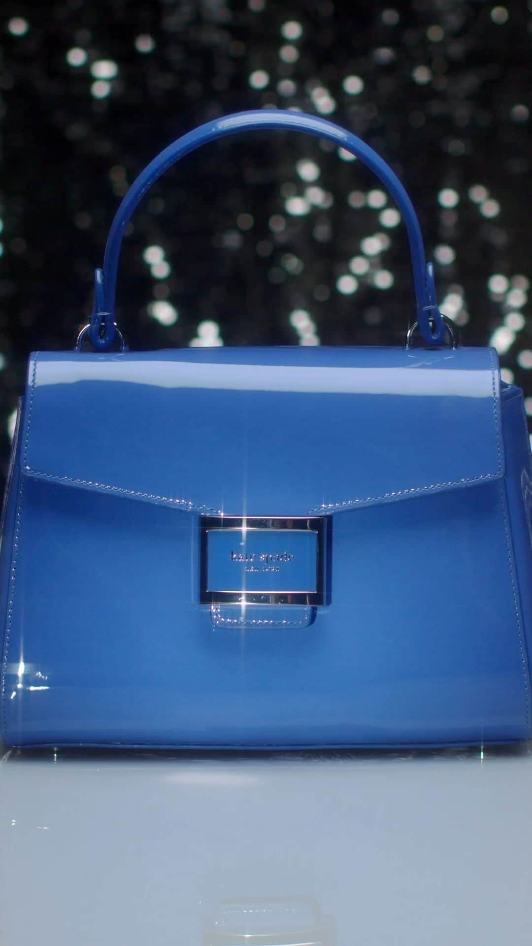 ケイト・スペードのインスタグラム：「ラッピングで隠したくないほどリッチなつやめき  #katespadeny #katespadejapan #ケイトスペード #ケイトスペードニューヨーク」