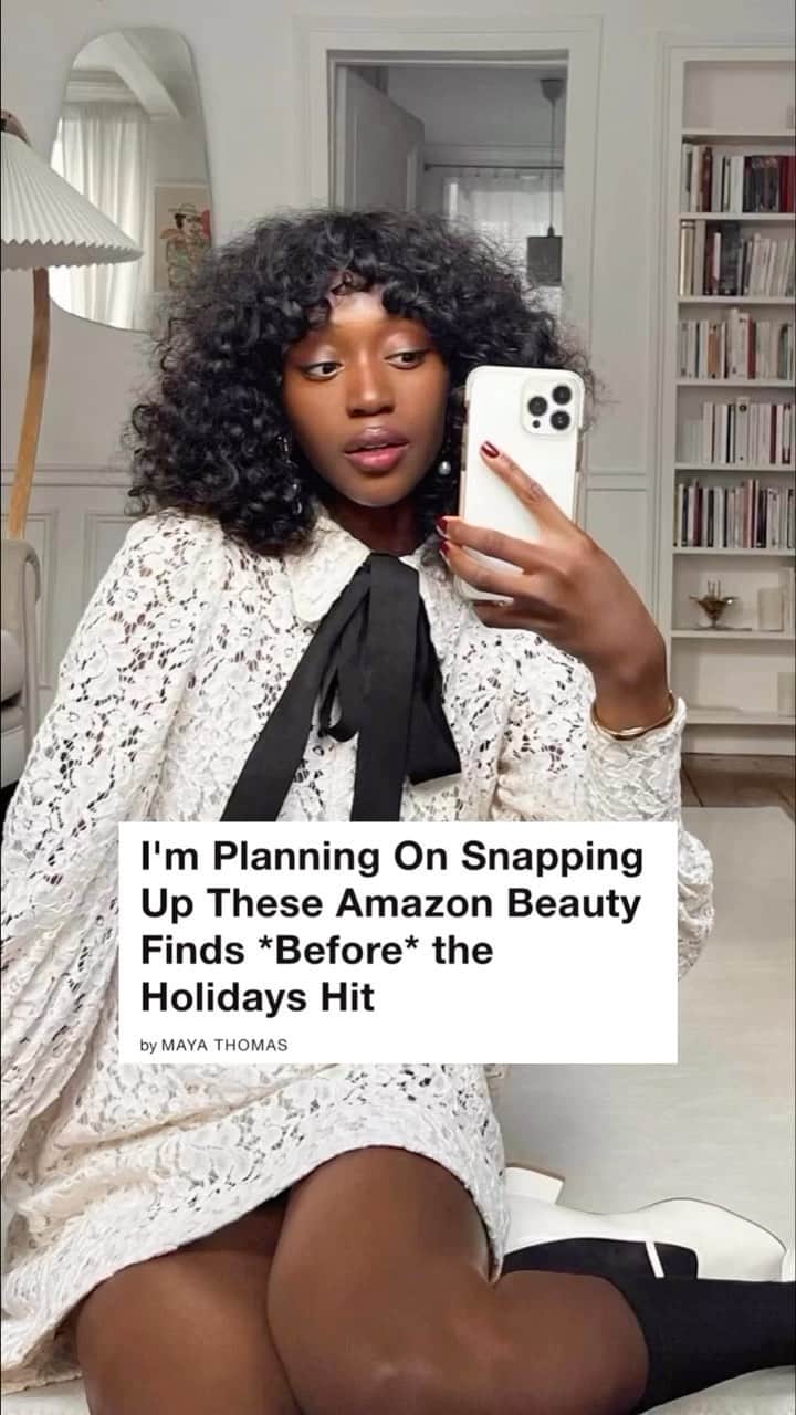 WHO WHAT WEARのインスタグラム：「We’ve reached that time of the year when beauty lovers can finally check off some of the products that have long been on their beauty wish lists. In case you missed it, Amazon’s Black Friday sales event is just around the corner, with the potential for deals on cult-favorite brands like @laneige_us, @olaplex, @the ouai, and so many more. If you’re in the mood to see which ones we’ll be shopping during the sale, head to the link in bio. photos: @emmaleger @emmanuellek_ @sabinasocol」