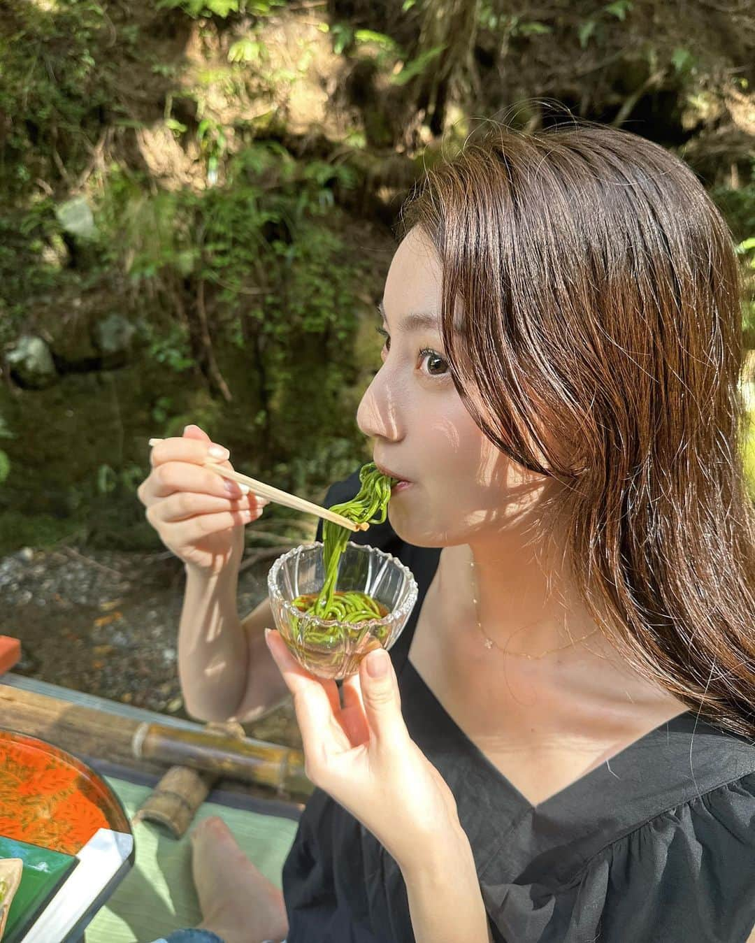 松原伊予菜さんのインスタグラム写真 - (松原伊予菜Instagram)「'  うすーーい紫色の着物👘🪻 帯にちょうちょがいて、可愛いかったぁ🦋♡  ちゃみも着物着れた日🫶🏻  #京都#kyoto#着物#浴衣#犬着物#犬浴衣#和服#和装#着物ヘア#着物コーディネート#着物コーデ#浴衣ヘア#浴衣コーデ#神社#神社巡り#お寺#寺#お寺巡り#お寺好き#神社好き#川床#京都旅行#京都観光#京都ランチ#京都グルメ#着物女子#貴船#貴船神社#鞍馬寺」11月12日 21時42分 - iyona_147