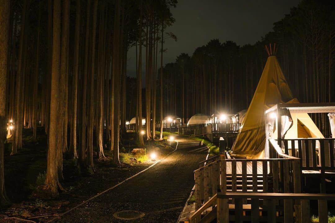 脇阪寿一さんのインスタグラム写真 - (脇阪寿一Instagram)「奏の森 Resorts 11プロジェクト  #奏の森 #11プロジェクト #伊豆 #伊東 #グランピング」11月12日 20時18分 - juichiwakisaka