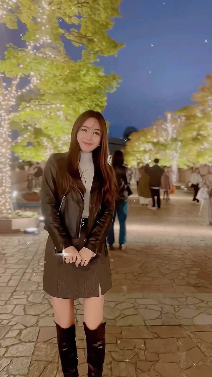 南美沙のインスタグラム：「恵比寿のイルミネーションが始まった✨✨✨」